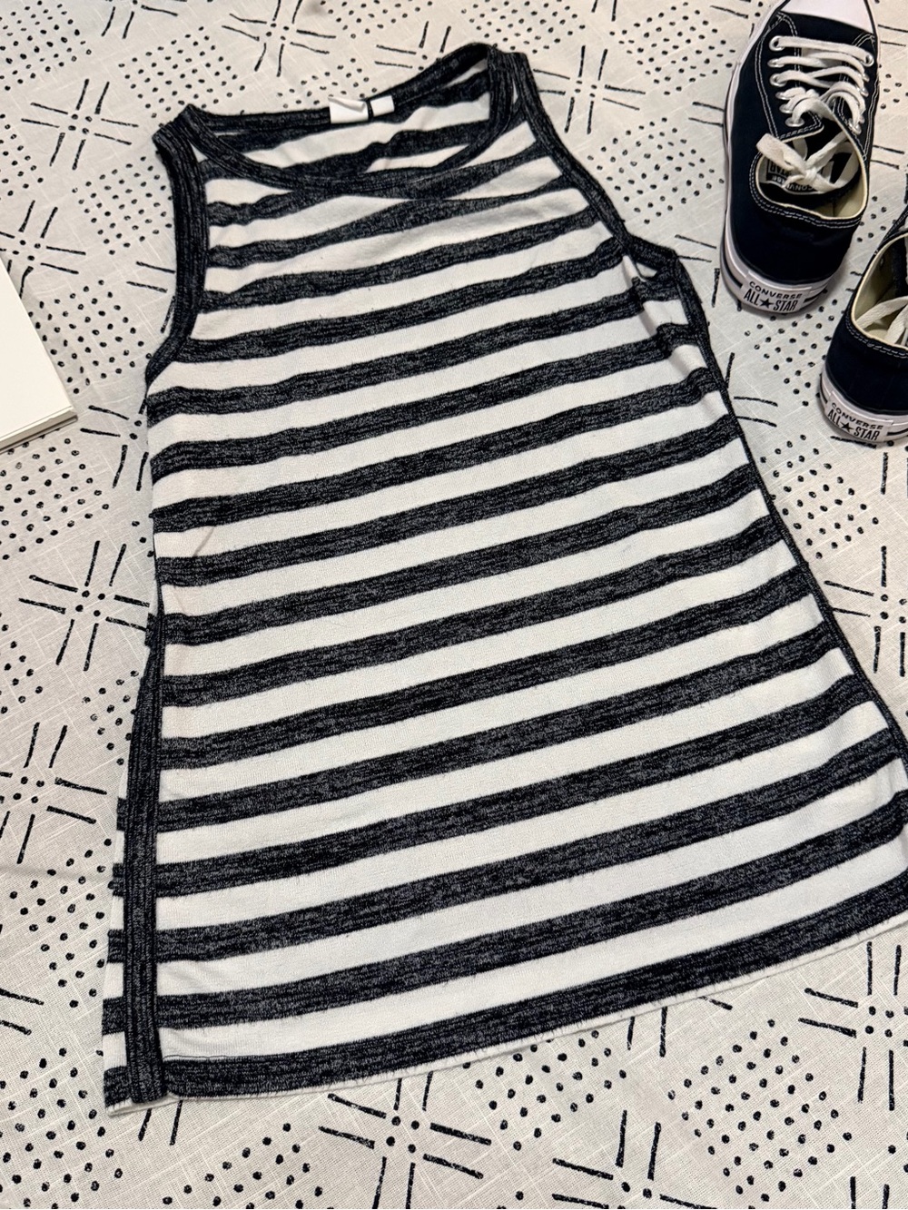 GAP Black and White Striped Sleeveless Top